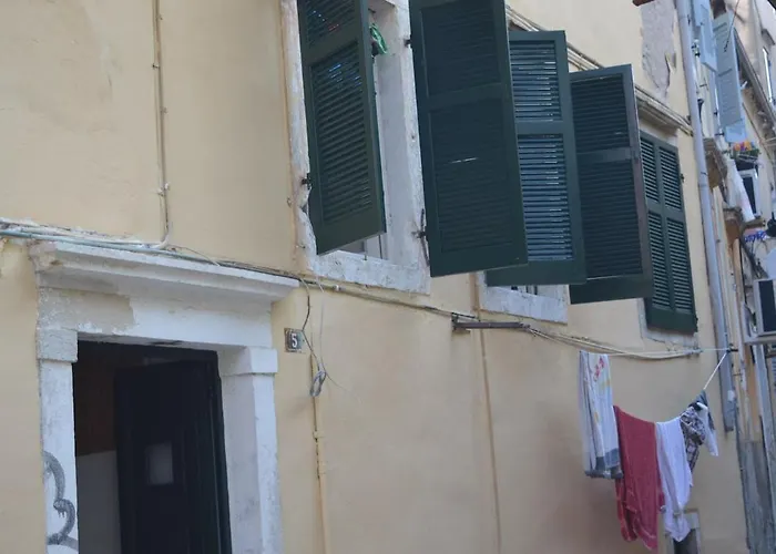 Lemonia Old Town *